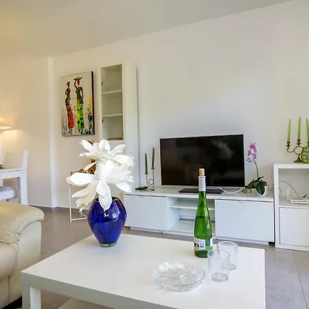 Jardines De Iii-4 By Interhome 아파트 *